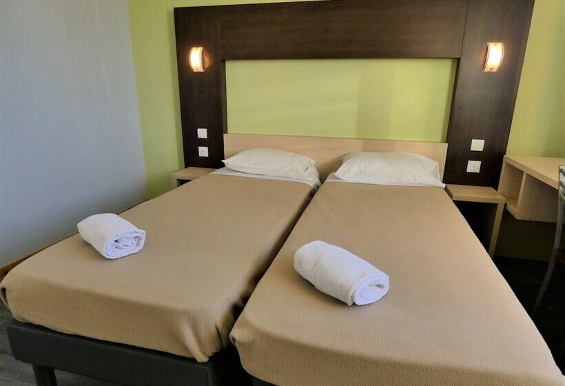 בית מלון כפרי Hôtel Azur Saint Junien Cit