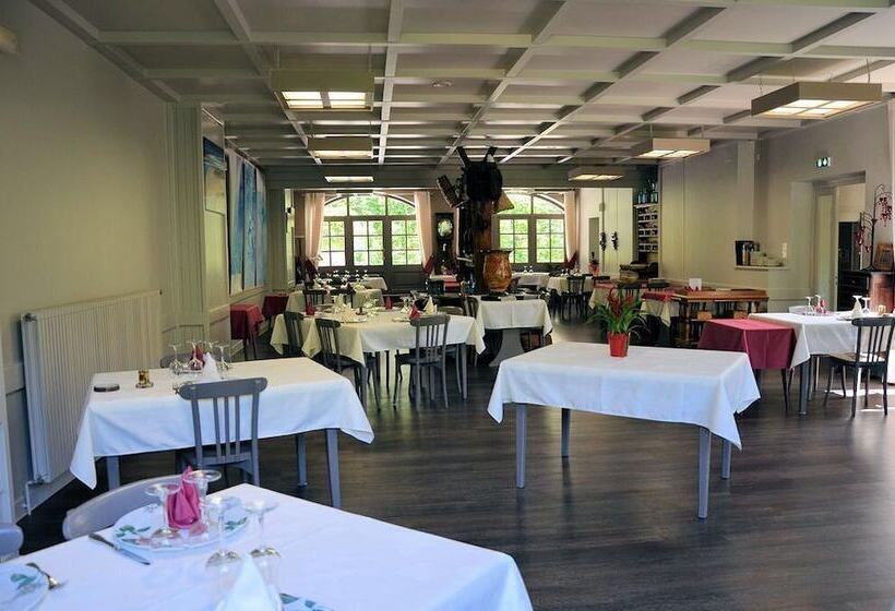 فندق Hôtel De La Terrasse