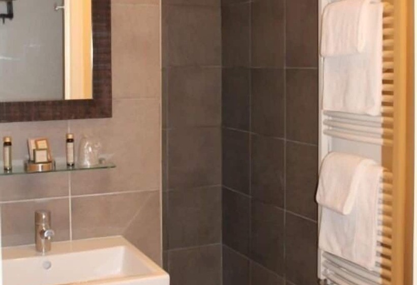 فندق Hôtel De Mirmande