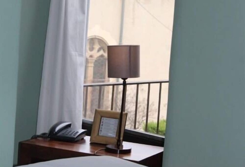 فندق Hôtel De Mirmande