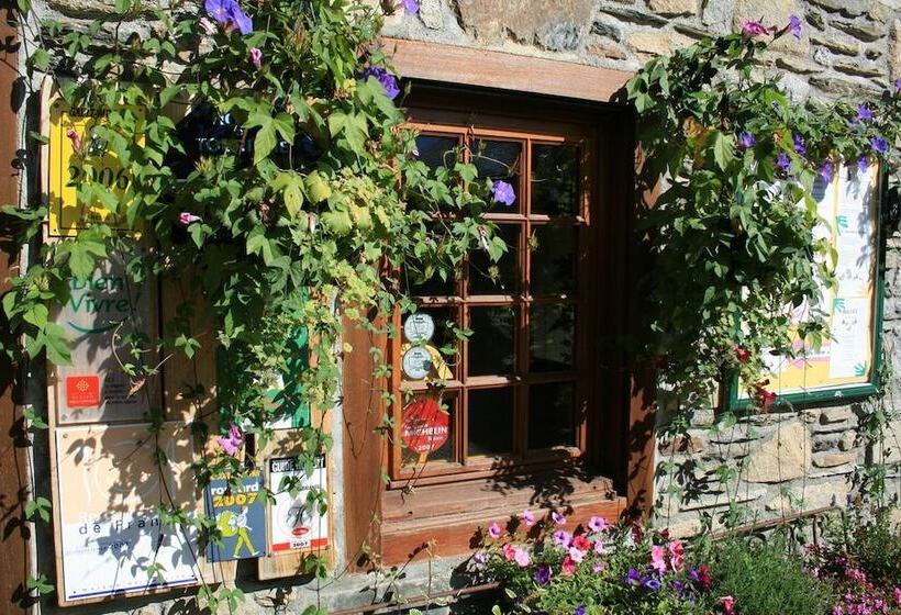 Отель Hôtel La Grange Aux Marmottes