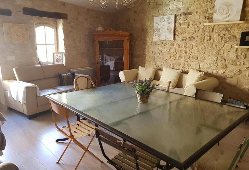 ホテル Le Crillon