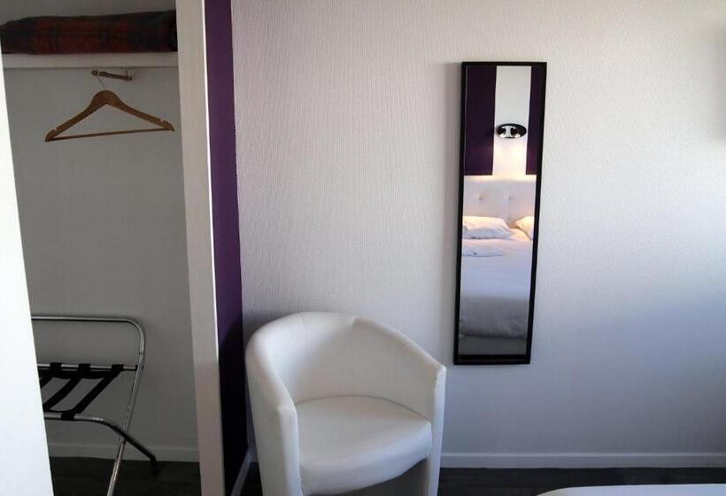 ホテル Hôtel Le Rohu