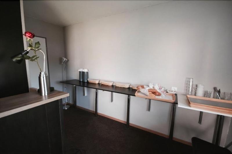 Отель Hôtel Lémand Lyon Est Villefontaine