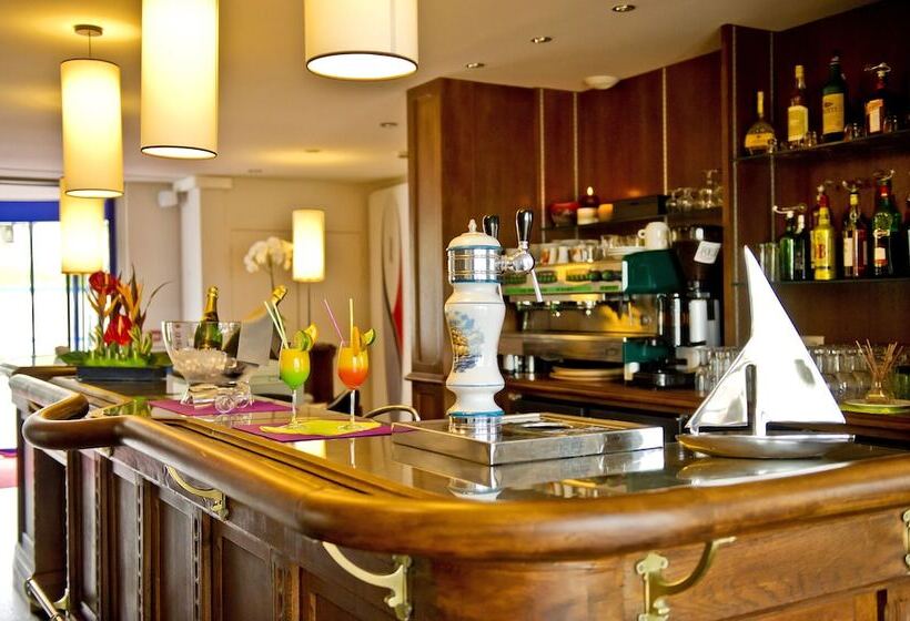 בית מלון כפרי Hôtel Miléade La Frégate   Bidart