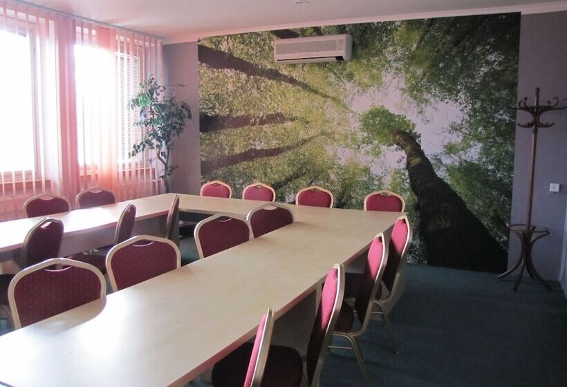 בית מלון כפרי Hubert Nove Zamky