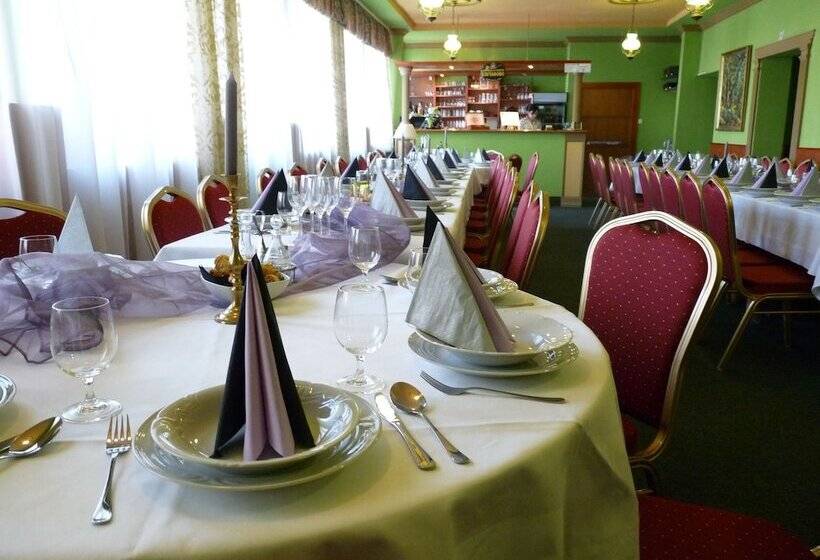 בית מלון כפרי Hubert Nove Zamky