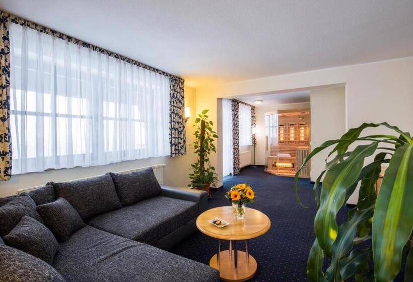 Отель Hubertusbaude