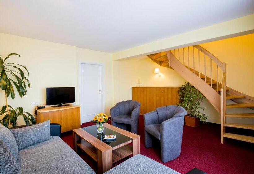 Отель Hubertusbaude