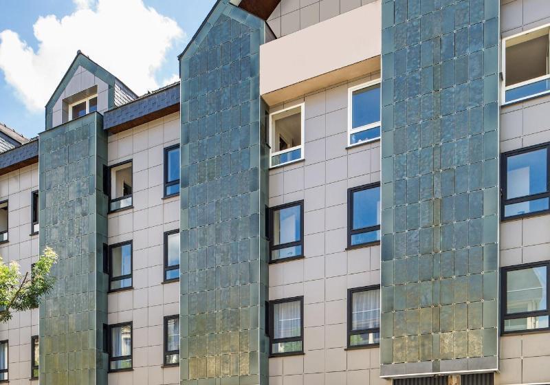 Отель Ibis Styles Laval Centre Gare