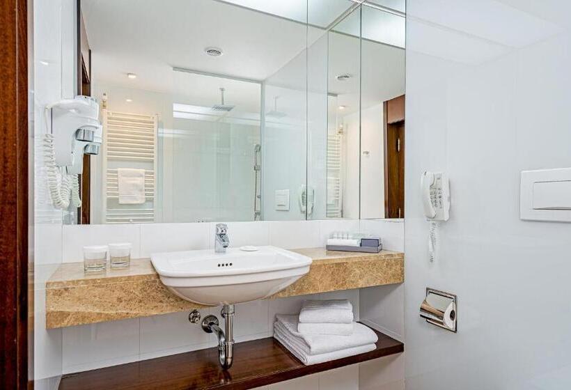 호텔 International