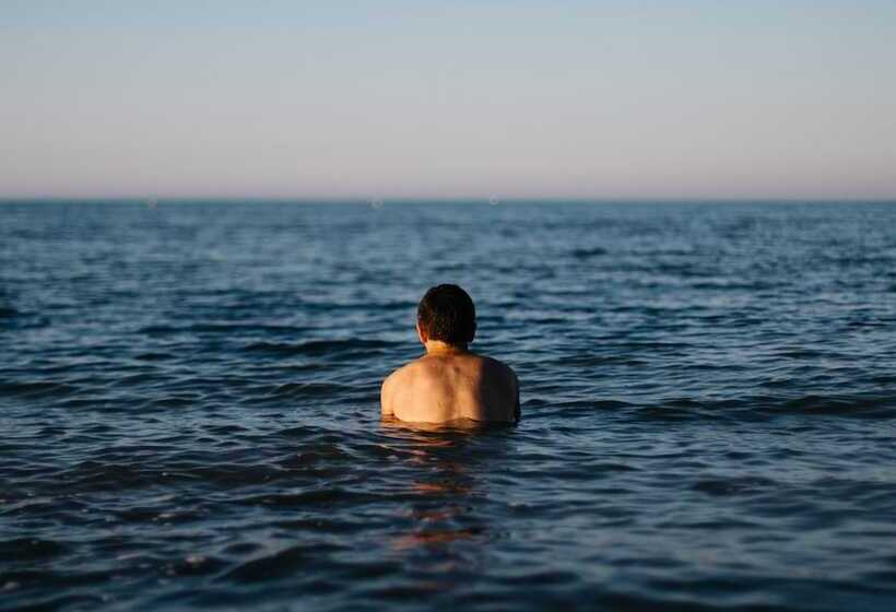 酒店 Konventum Conference Center