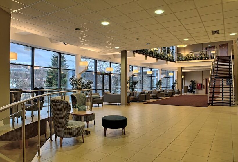 هتل Krynica Conference & Spa