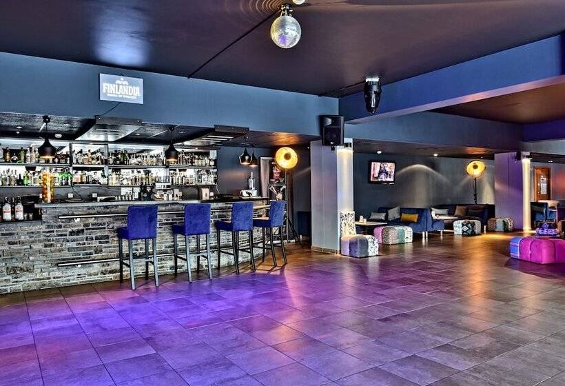 هتل Krynica Conference & Spa