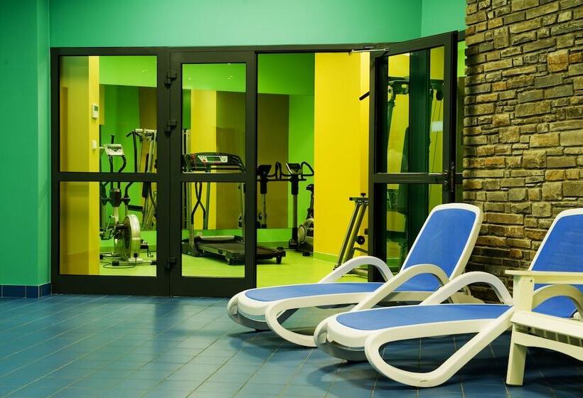 هتل Krynica Conference & Spa