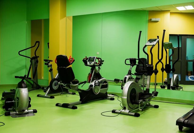 هتل Krynica Conference & Spa