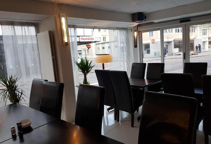 Отель L Skinnargården