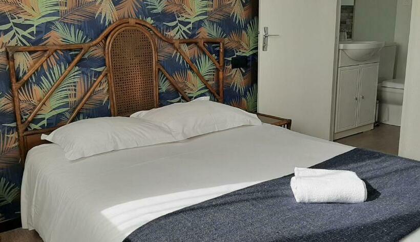 Отель La Belle Etoile