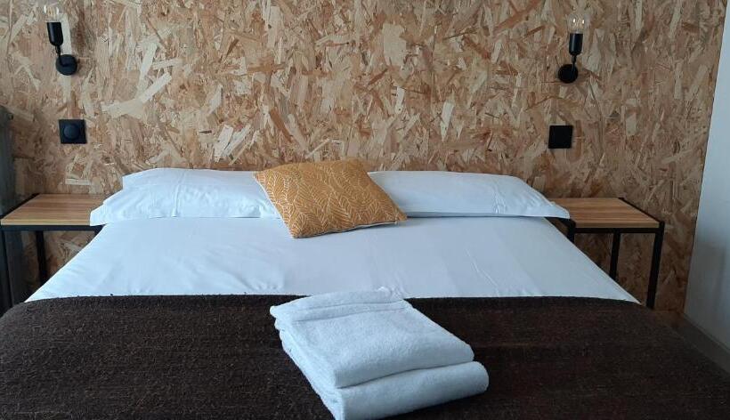 Отель La Belle Etoile