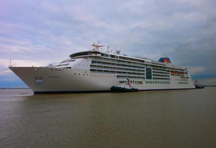 Отель La Belle Etoile