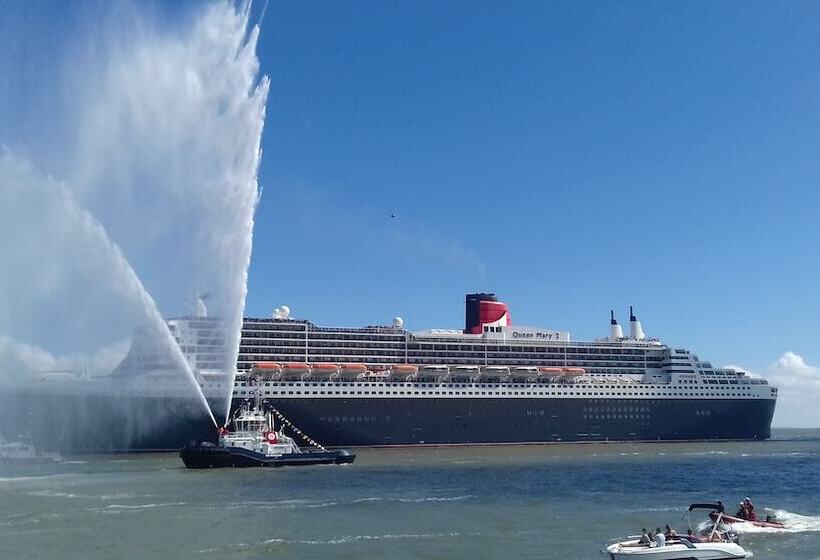 Отель La Belle Etoile