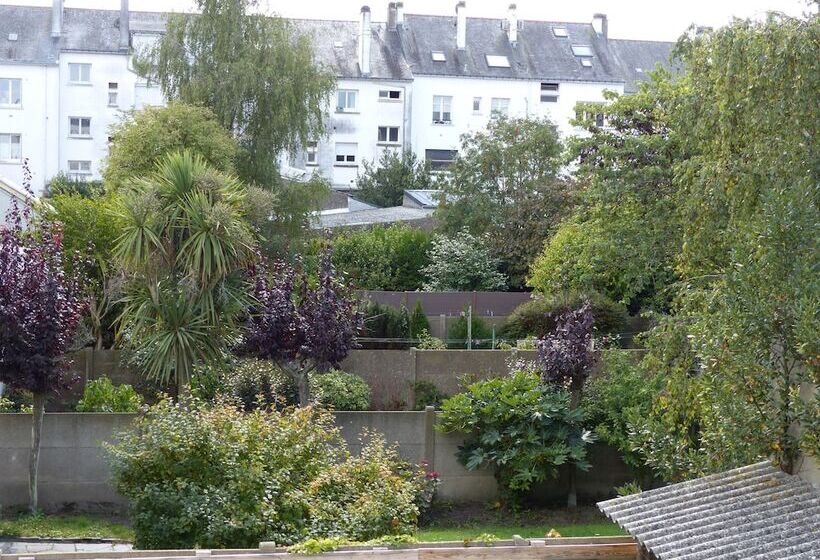 Отель La Belle Etoile