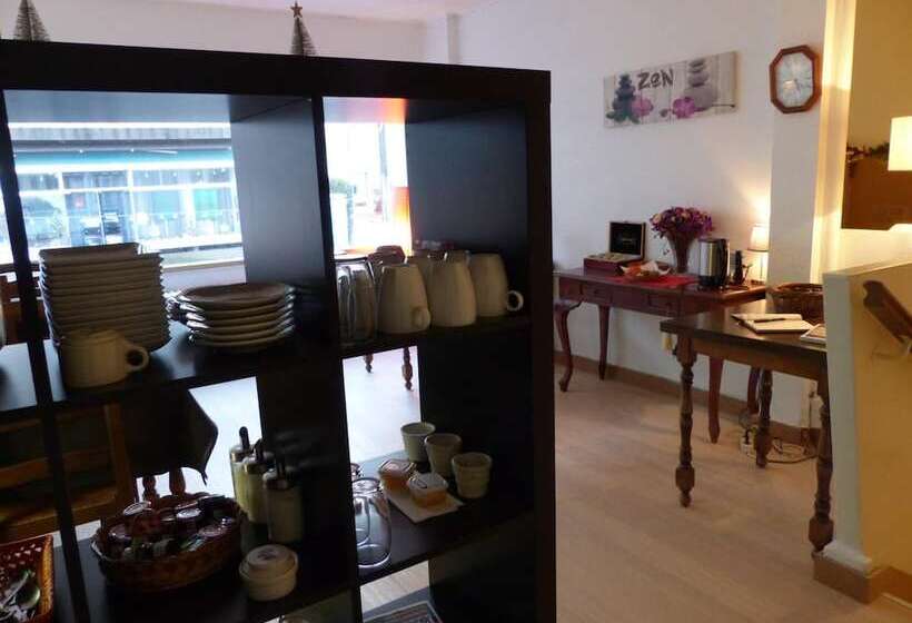 Отель La Belle Etoile