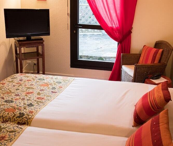 ホテル La Chaumière Roz Aven