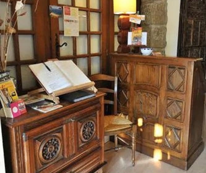 ホテル La Chaumière Roz Aven