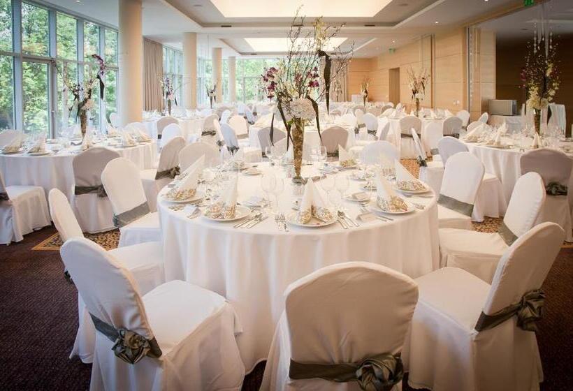 בית מלון כפרי La Contessa Castle