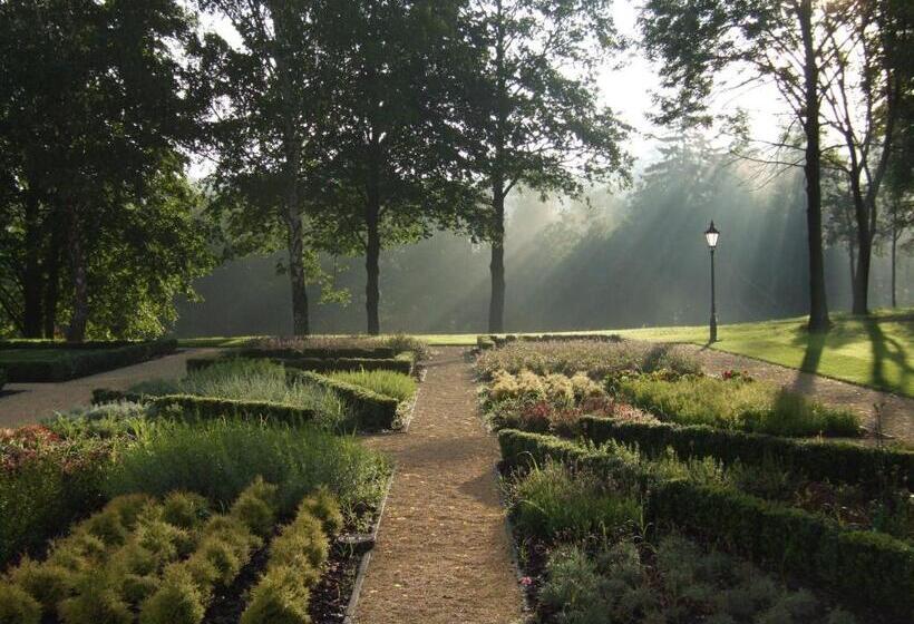 בית מלון כפרי La Contessa Castle