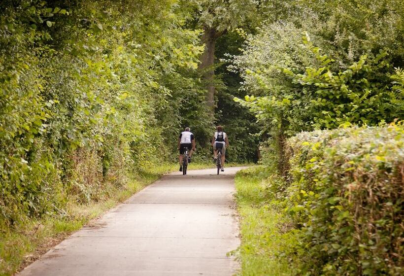 ホテル La Grande Cure