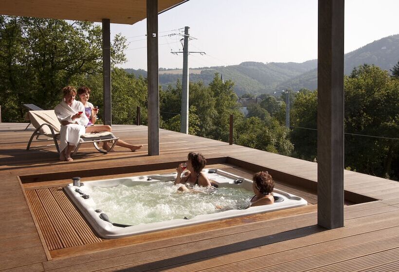 ホテル La Grande Cure