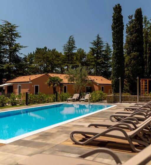 هتل Laguna  Terme Krka