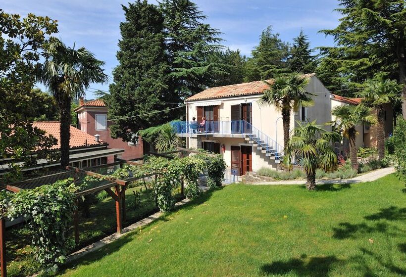 هتل Laguna  Terme Krka