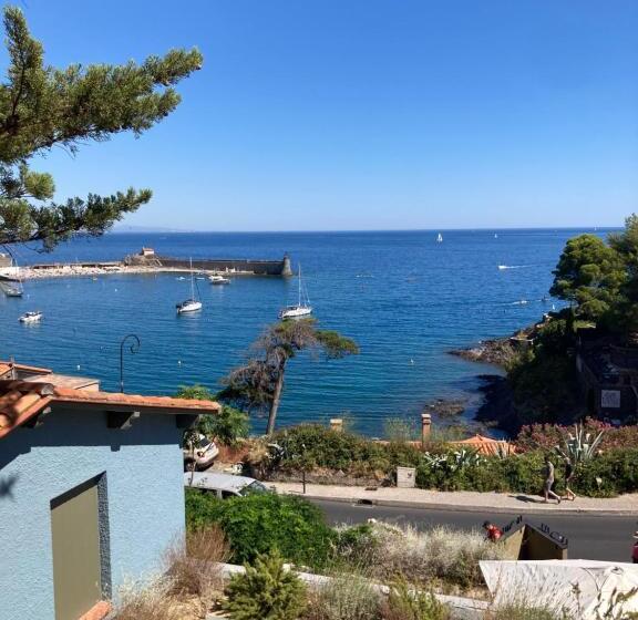 Отель Le Bon Port