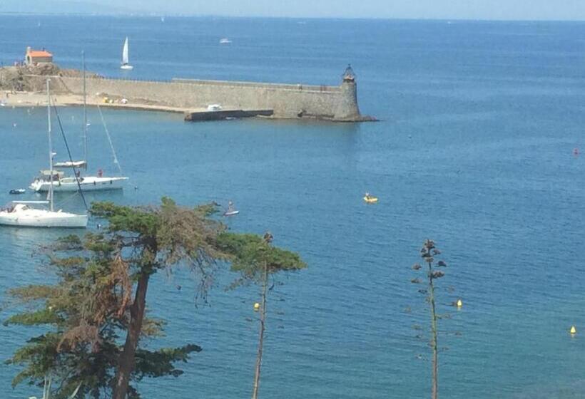 Отель Le Bon Port