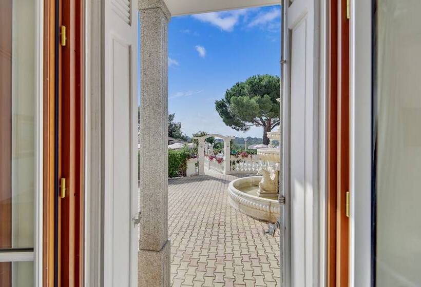 호텔 Le Château De Mei Lese