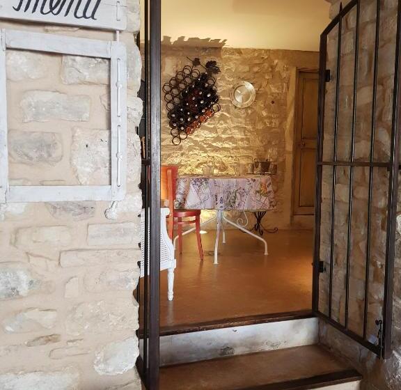 ホテル Le Crillon