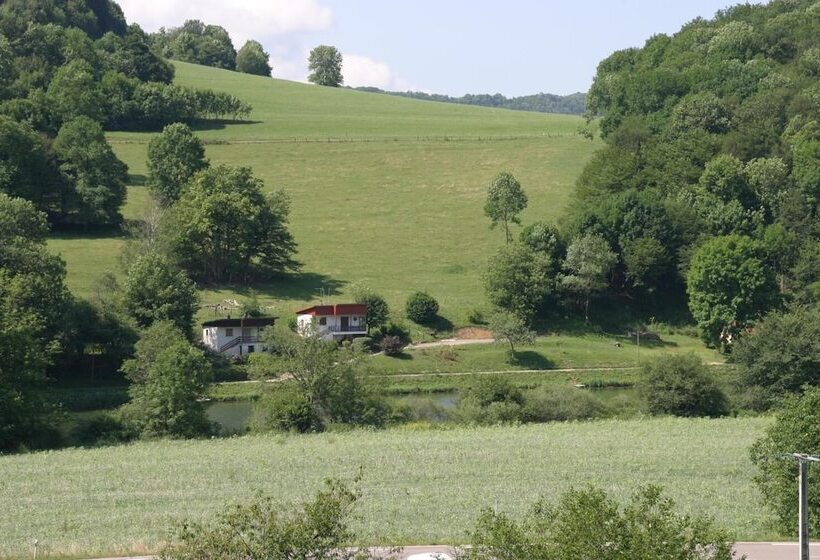 호텔 Le Relais De La Vallee