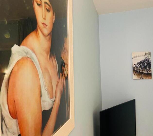 ホテル Les Demoiselles