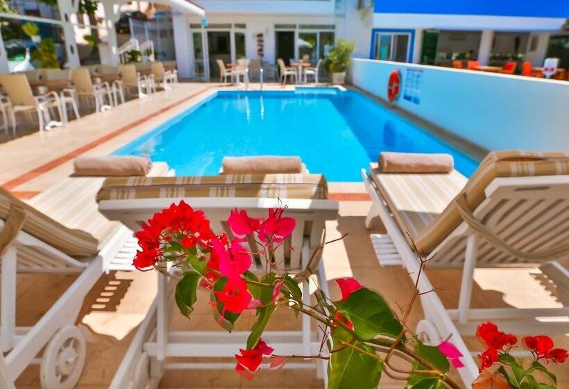 Linda Beach Class Hotel   Boutique Class