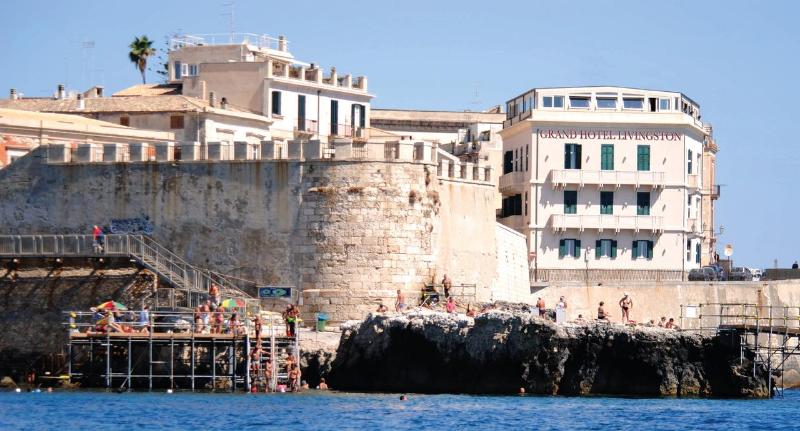 ホテル Livingston