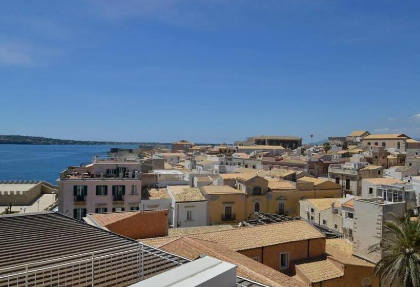 ホテル Livingston