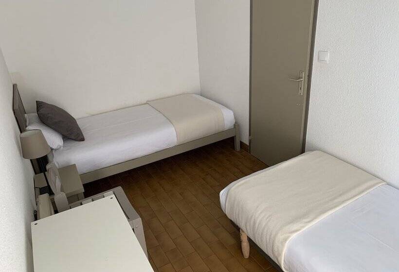 Logis Hotels   Hôtel Et Restaurant L Océana