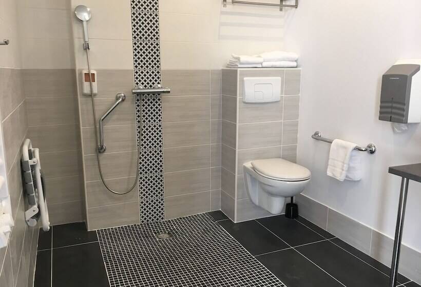 Logis Hotels   Hôtel Et Restaurant L Océana