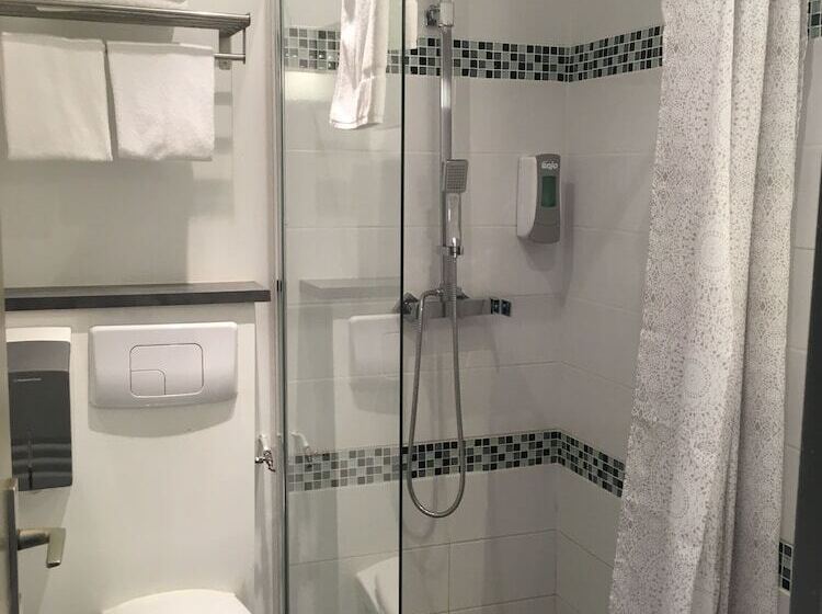 Logis Hotels   Hôtel Et Restaurant L Océana