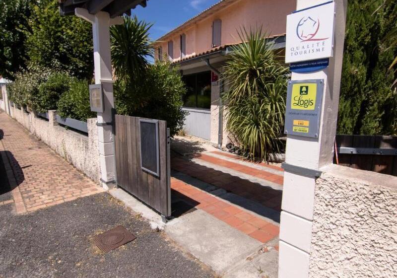 Logis Hotels   Hôtel Et Restaurant L Océana