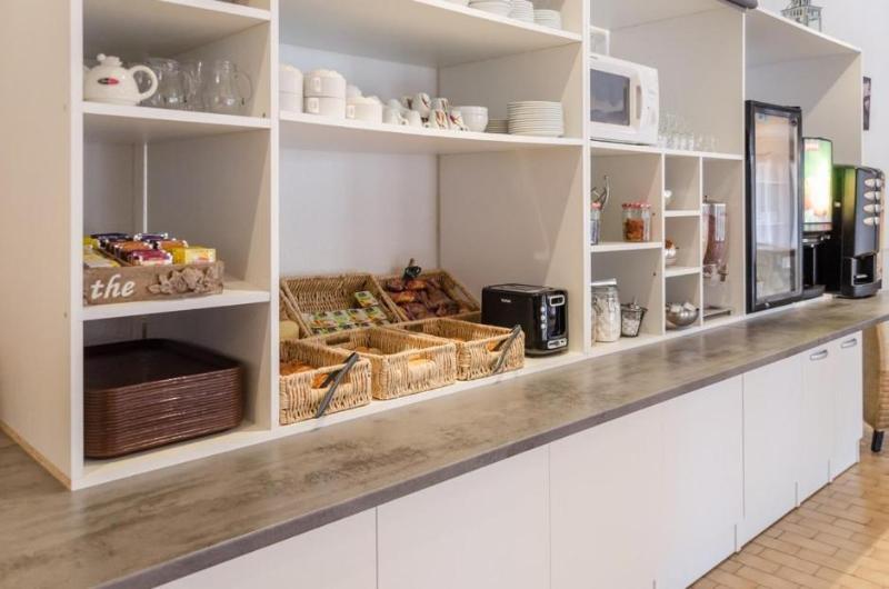 Logis Hotels   Hôtel Et Restaurant L Océana