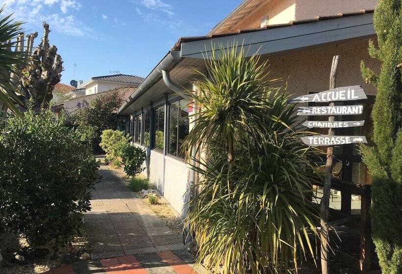 Logis Hotels   Hôtel Et Restaurant L Océana